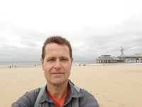 Voila, we zijn er, het strand van Scheveningen