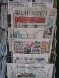 De kranten koppen het nieuws van de dag
