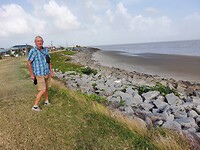 Het strandje bij eb aan de Zeedijk