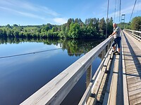 Fietsen en uitkijkje over de brug