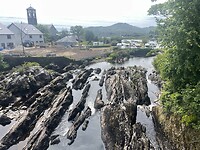 Onder de brug in Sneem