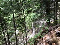 Geocaching = zicht op uitgang tunnel vanaf Iron Horse cache