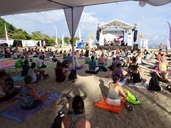 Big beach yoga session