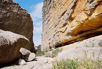 B009434-R1-03-4A
