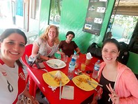 Voetbal kijken met Peruaanse dames