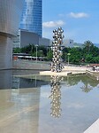 Hoge boom met oog, Anish Kapoor
