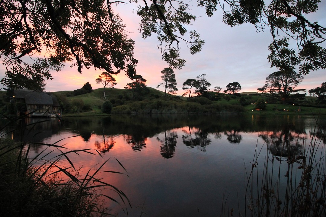 Zonsondergang boven Hobbiton