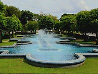 Sultan Omar Ali Saifuddin-moskee