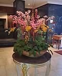 Lobby met nette bloemen