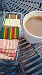 Koffie met kek lapis sarawak