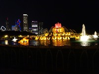 Buckingham Fountain by night