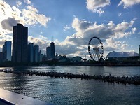 Zicht vanuit water taxi