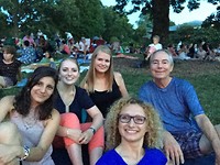 Friends @ Botanical Garden