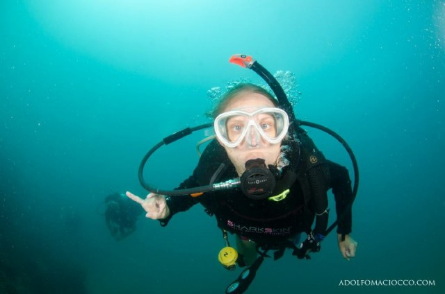 Aah wat ben ik toch een knapperd onder water :')