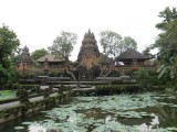 Pura Taman Saraswati