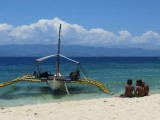 1 banca en 3 mini-Filipino's