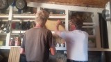 2a) Schappen in de keukenkast