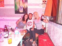In de karaokebar met Cesar en Elina