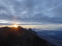 zonsopgang op Mount Kinabalu