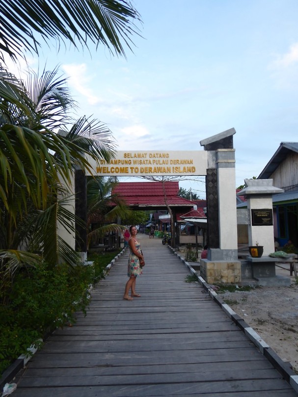 Het begin van onze eiland hopping in Derawan