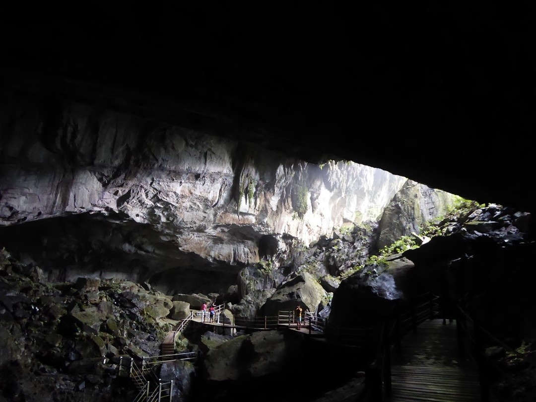 Clear water cave