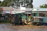 Onderweg naar floating market