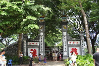 Ingang van de Ngoc Son tempel