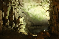 Surprise cave, Halong Bay