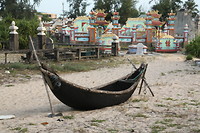 Direct aan strand begraafplaats