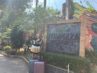 Dag Tom pizza resort