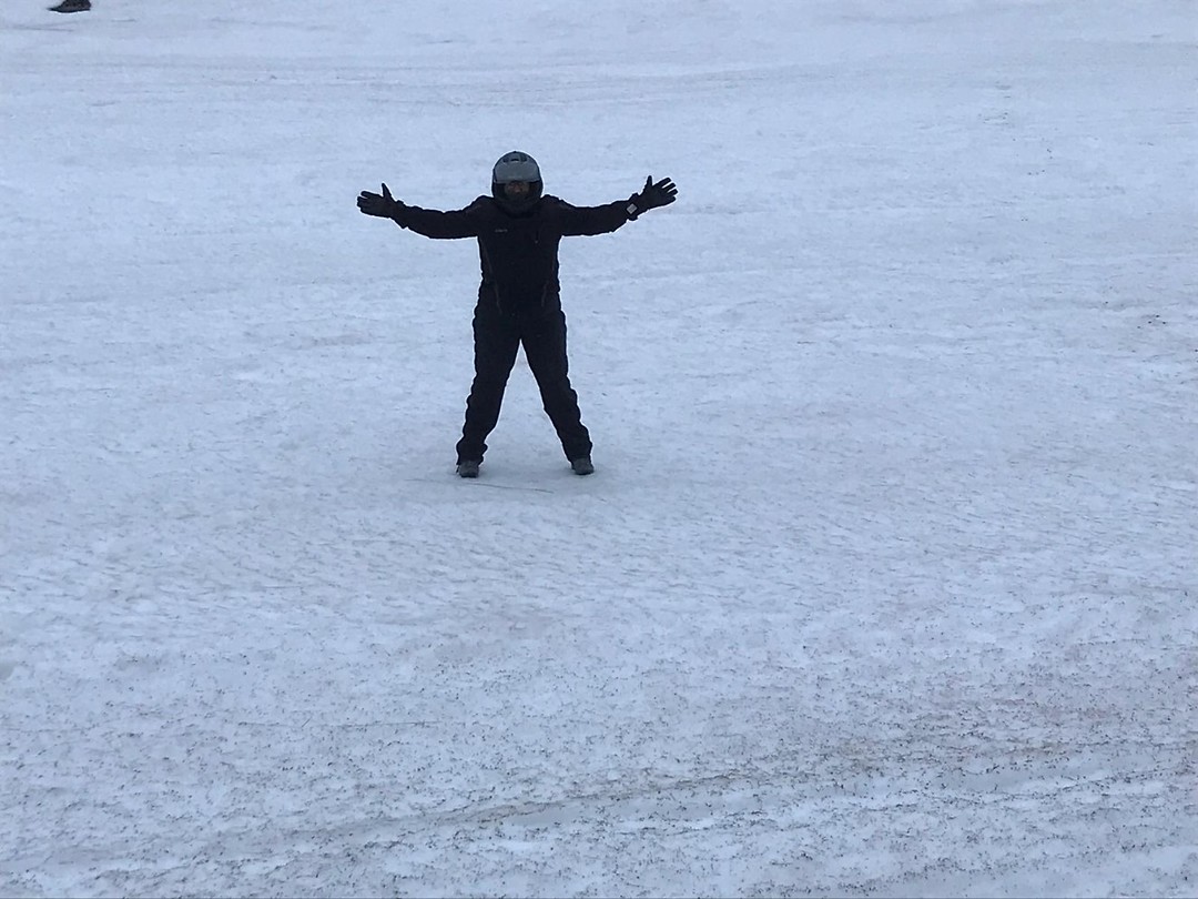 In de sneeuw