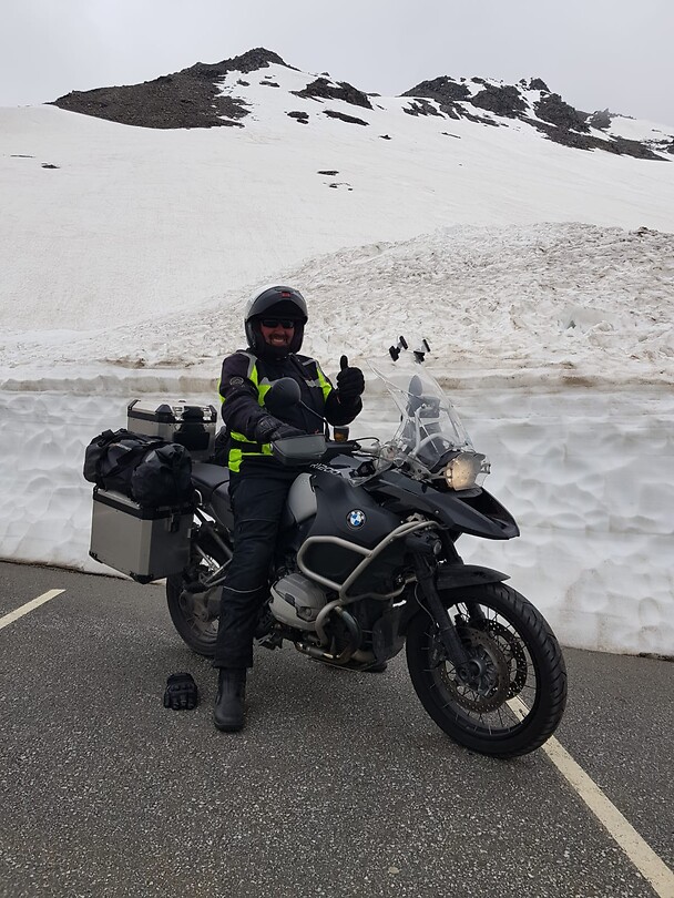 In de sneeuw op grossglockner