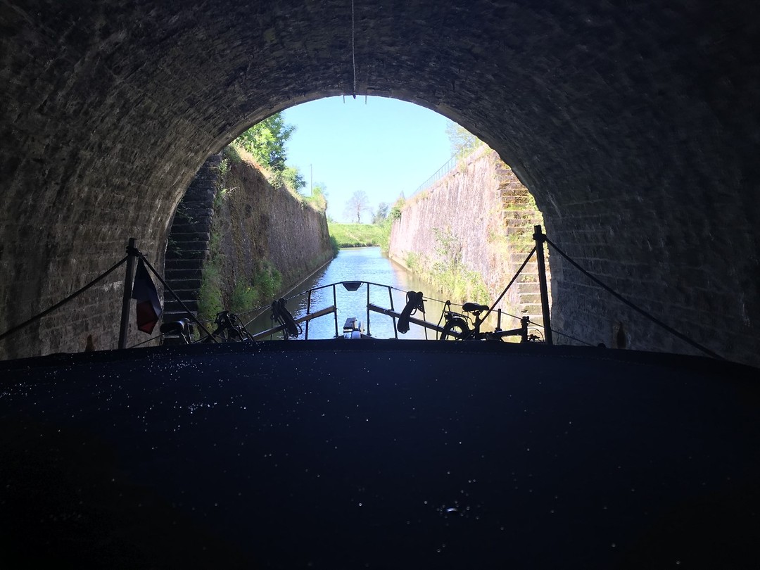en er licht aan het eind van de tunnel