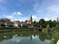 gezicht op Charleville-Mezieres