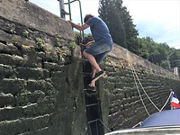 soms is de sluis te diep en moet er geklommen worden om vast te leggen