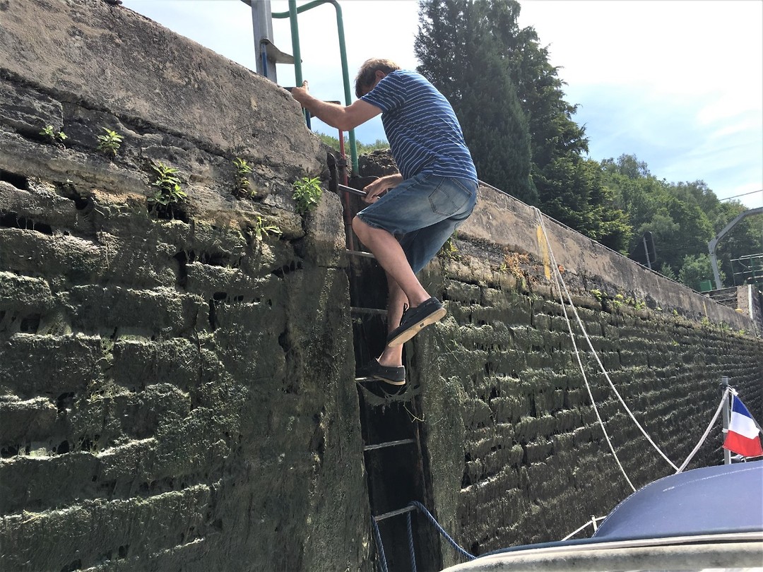 soms is de sluis te diep en moet er geklommen worden om vast te leggen