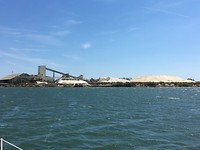 zeezout verwerking aan de monding van de Rhone