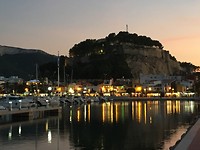 Denia met zonsondergang