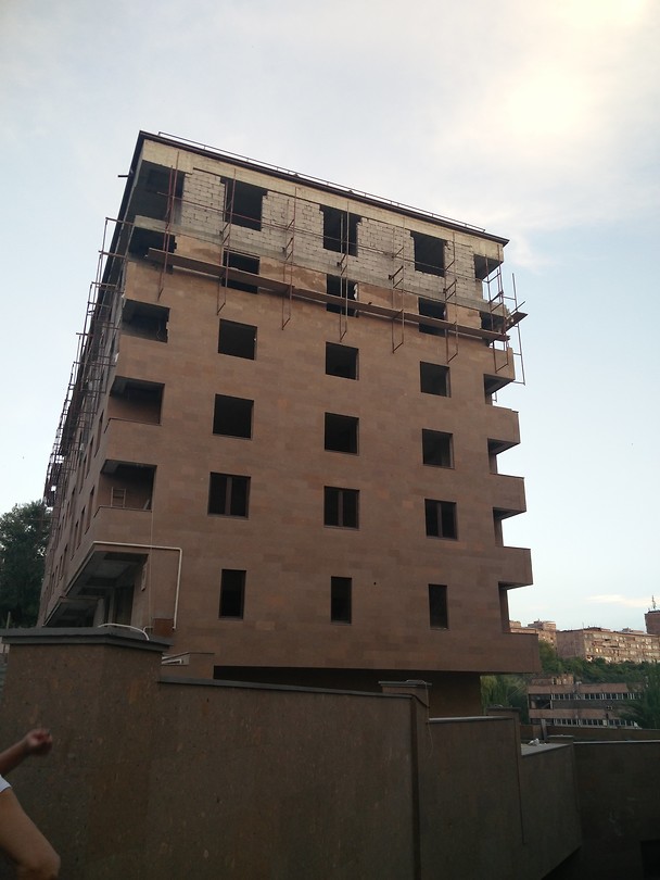 Nieuwe appartement van Armine (in aanbouw)