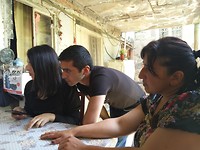 Hayarpi, Harut en Farida