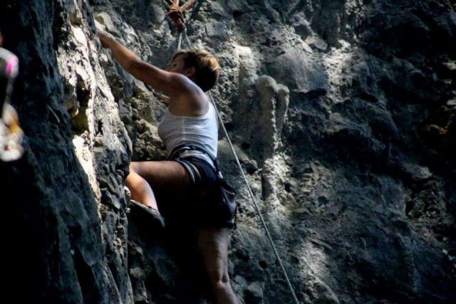 klimmen in Vang Vieng,  Laos