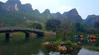 Trang An boat tour
