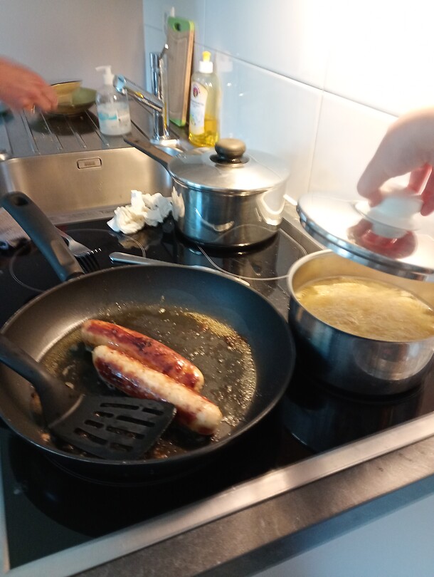 Aan het koken