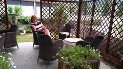 Drankje in prieeltje in Domodossola na een dag hard werken