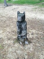 Bear carving at the beach