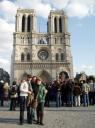 Gezellig voor de Notre Dame