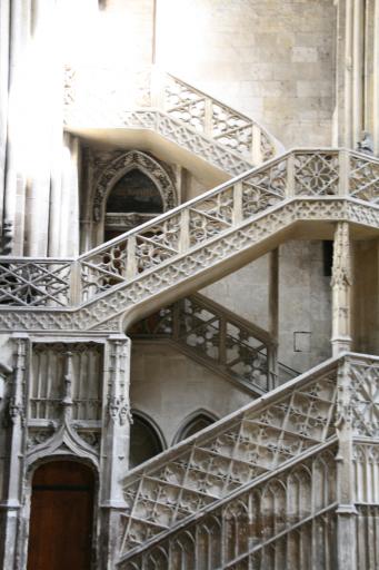 Trappen in Notre-Dame