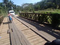 P1222556