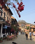 De bazaar van Bandipur - Monaj leidt ons rond