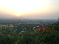 Zonsondergang vanaf Mandalay hill